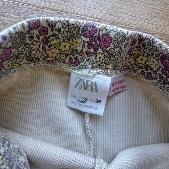 Zara Toddler Girl Ribbed Leggings (2) - Size 1.5 years - Picture 3 of 6